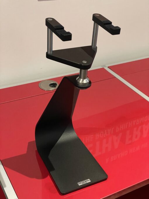 Abyss AB1266 Stand by Headphone Auditions Amsterdam & ROOMS Design - Image 5