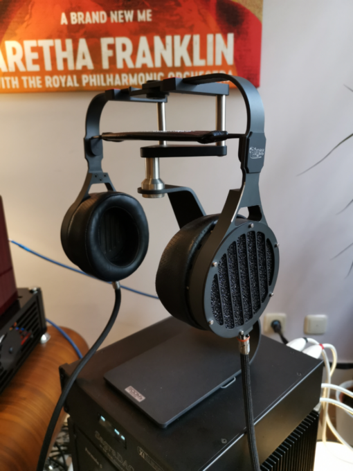 Abyss AB1266 Stand by Headphone Auditions Amsterdam & ROOMS Design - Image 4