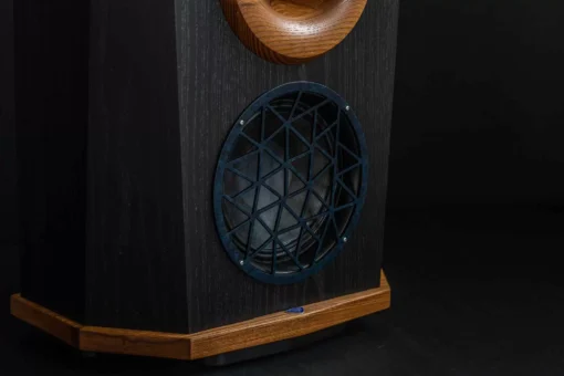 Fleetwood Sound DeVille - Image 13